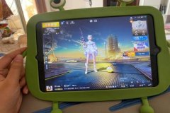 ipad王者荣耀辅助器手机平板通用（ipad的王者荣耀辅助器）